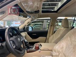 تۆیۆتا لاند کروزەر